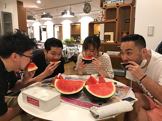 コミュニケーション